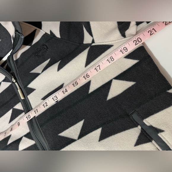 The North Face Alpine Full Zip Fleece Jacket - Aztec Print - Women's SZ Medium - Picture 7 of 9